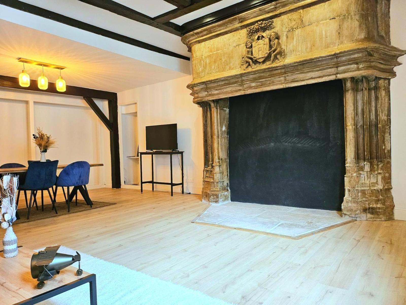 La Dame Blanche - Appartement Hypercentre Historique 博格斯 外观 照片